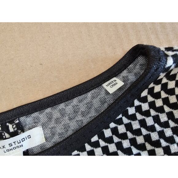 NEW Max Studio London Sleeveless Casual Top Women's Size XS - Picture 6 of 10